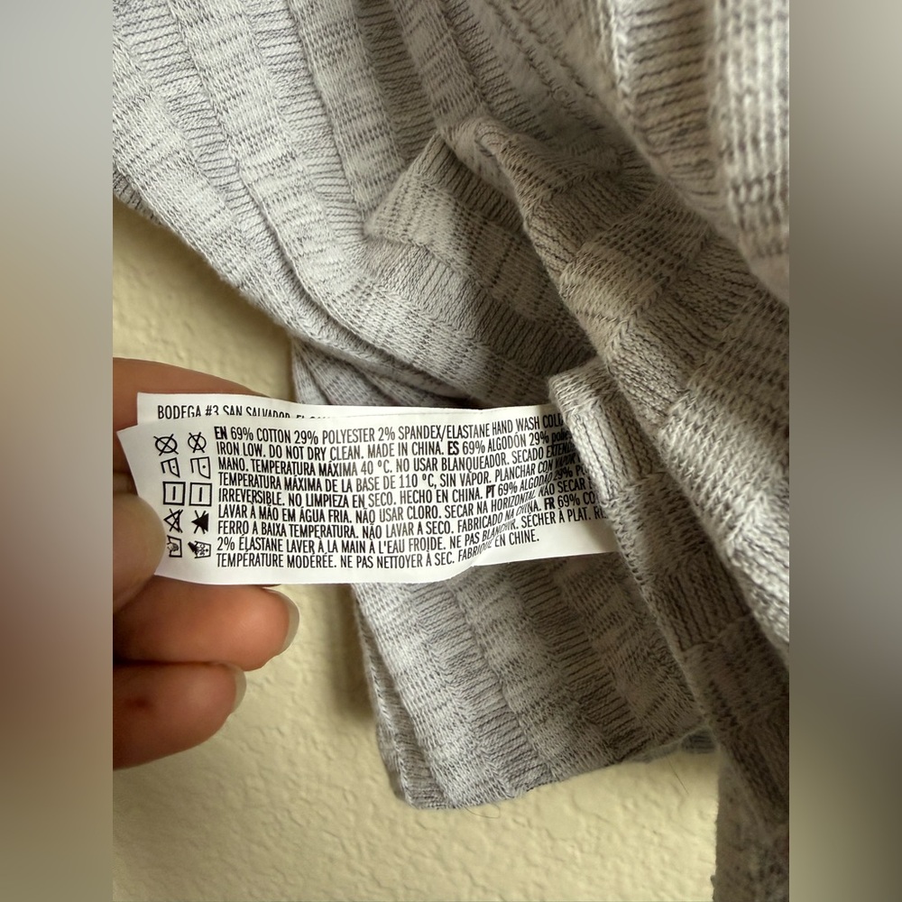 Forever 21 Light Gray Ribbed Tank Top - Picture 6 of 6